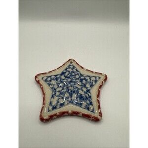 Gerald Henn Pottery Beautiful Handmade Country Cottage Ornament Star Red/Blue